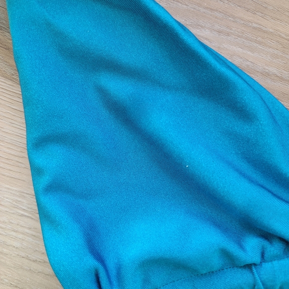 XS Somerfield Bikini set – metallic blue [brand new] - Picture 11 of 13